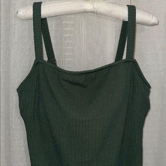 Kona Sol 17 Hunter Green Ribbed Stretch Square Neck One piece Swimsuit - Picture 4 of 12